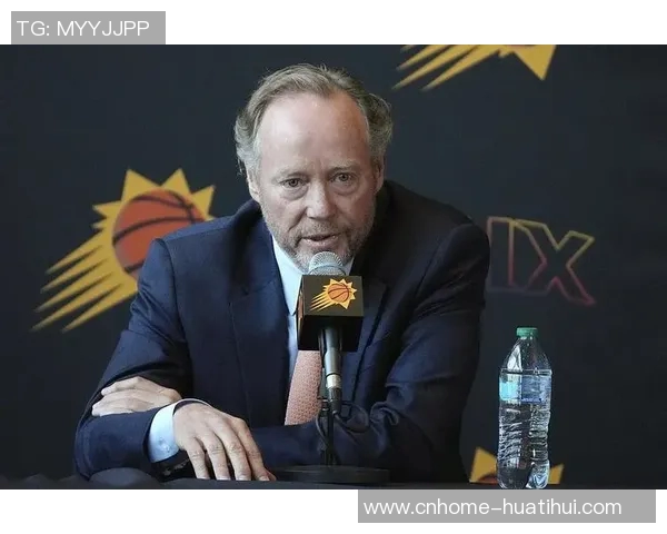 太阳队宣布解雇主帅布登霍尔泽本赛季战绩未能达到球队预期目标