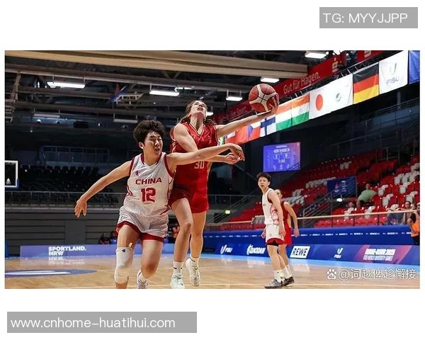 中国女篮2017年对阵波兰的精彩比赛回顾与分析