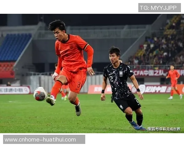 国足与乌兹别克精彩重播回顾赛场瞬间与战术分析 国足与乌兹别克精彩重播回顾赛场瞬间与战术分析